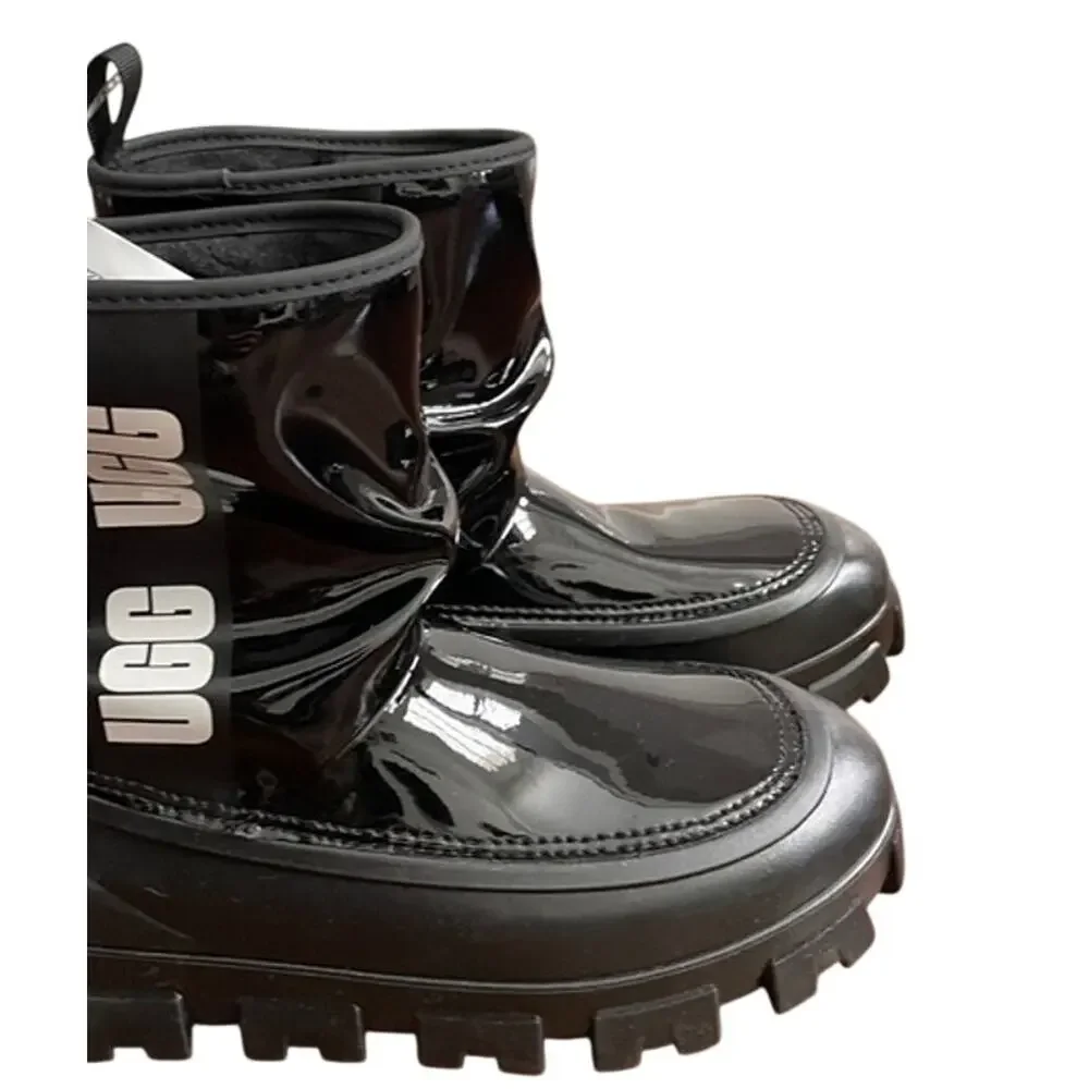 UGG Classic Brellah Mini Black Boot for Girls Size 3/eu 35